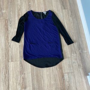 5/$25! Le Chateau XXS tunic top